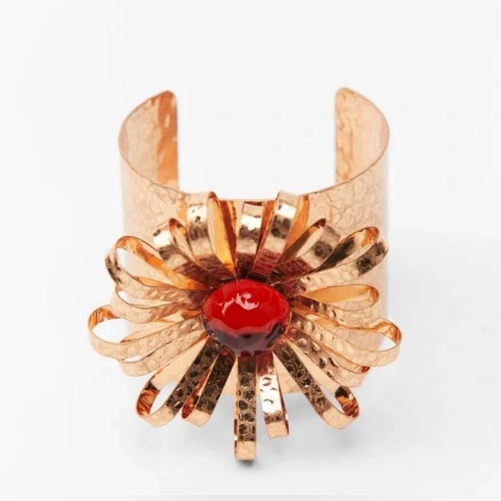 Nwt- Zara flower cuff bracelet - Picture 1 of 6
